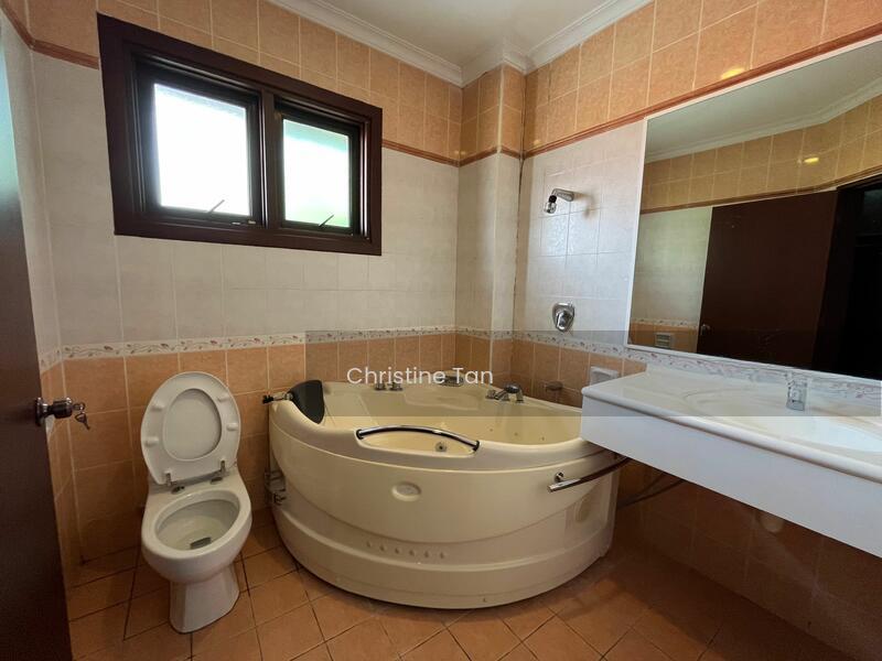 Bungalow at Mutiara Damansara - 4