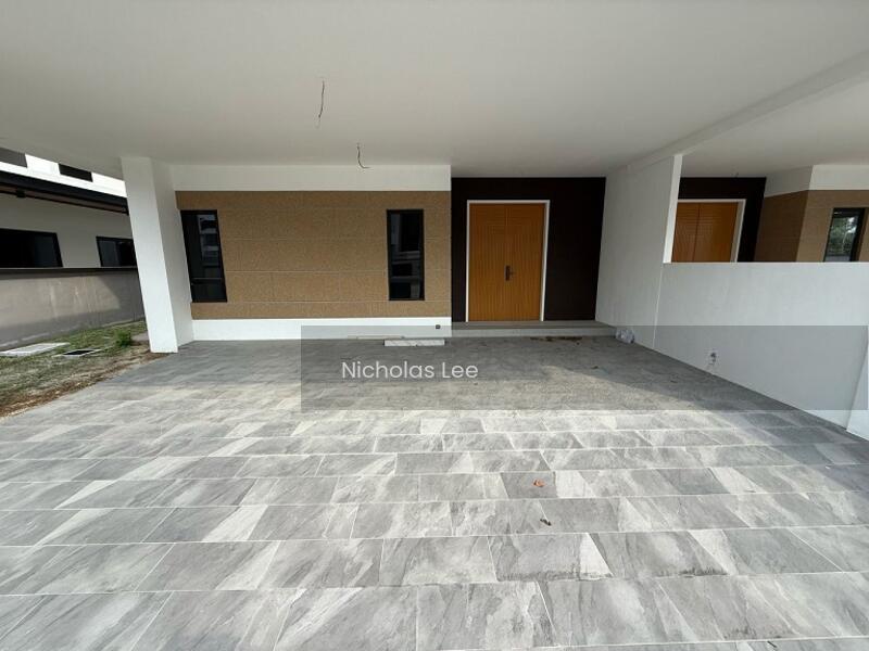 Double Storey SEMID at Grand Thompson - 5