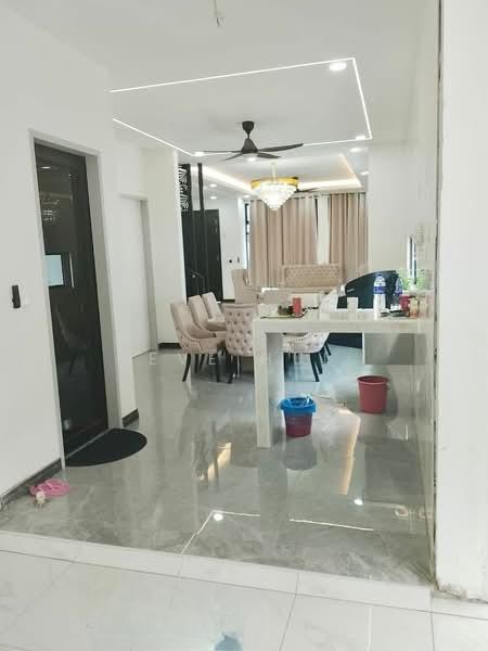 Setia Tropika Setias Tropikas Setias Tropikas - 1