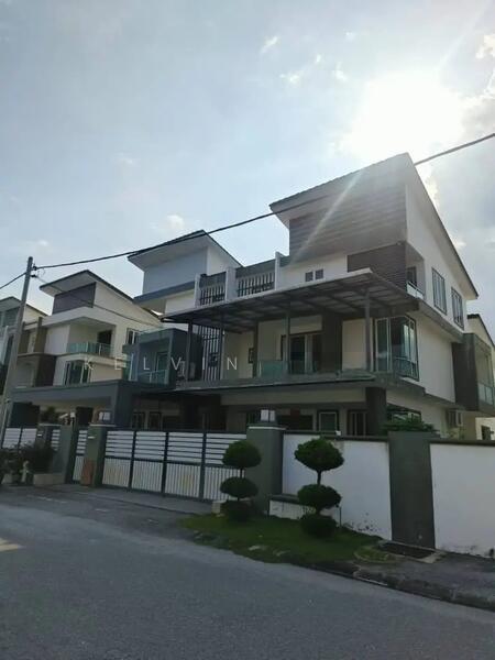 Ipoh Airport Square 2.5 Storey Semi D House - 1