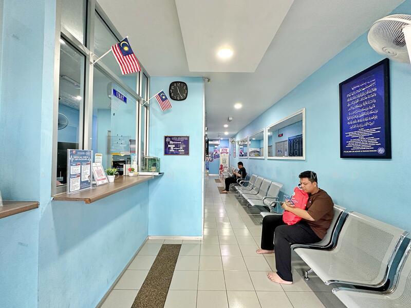 Reko Sentral - 3 Storey Shop - 4