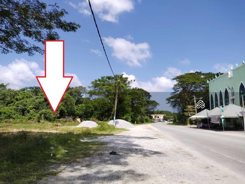 (Tepi Jalan, 3km Ke Bdr Kota Bharu) Tanah Bangunan 1.04 Ekar di Wakaf Mek Zainab, KB, Kelantan - 2