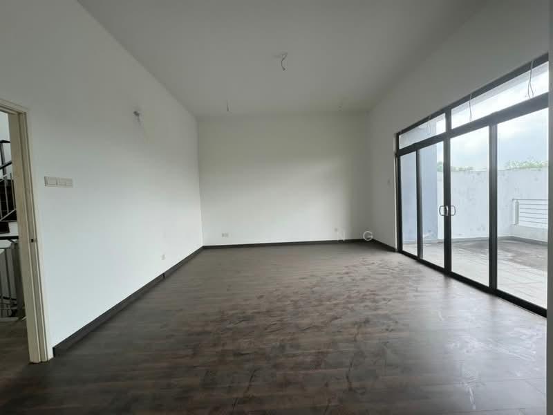 Phase 12A @ Precinct 12 Desa Tebrau - 4
