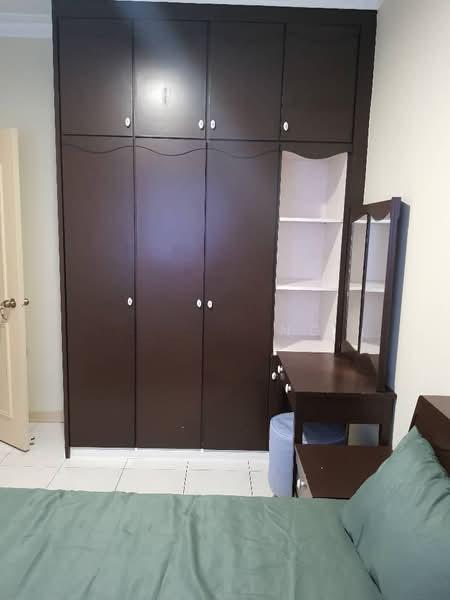Gold Coast Resort Condominium - 3