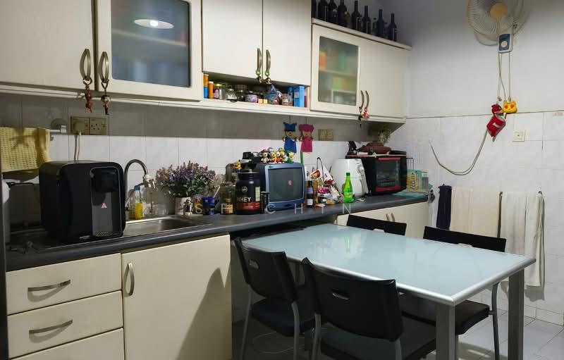 Taman Bukit Kinrara - 4