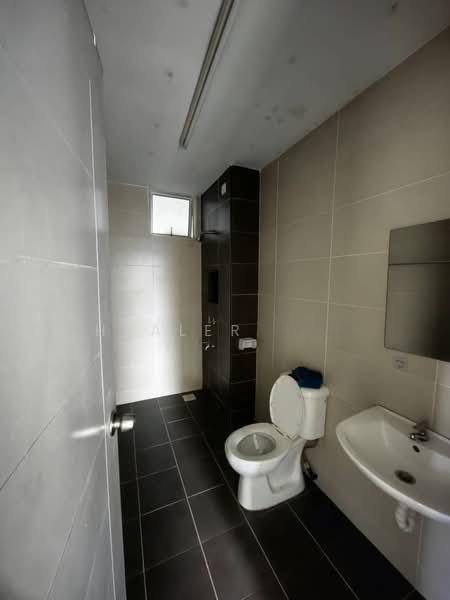 East Bay (Seri Bayan) - 5