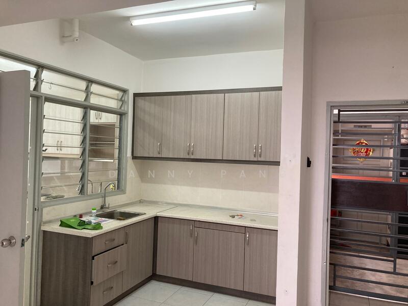 Main Place Residence - 5