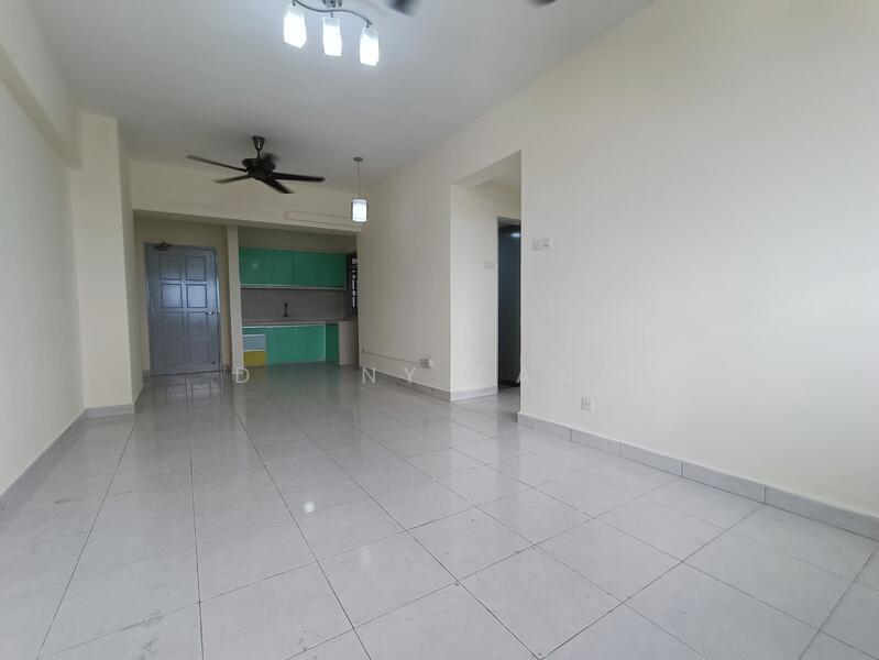 Main Place Residence - 5