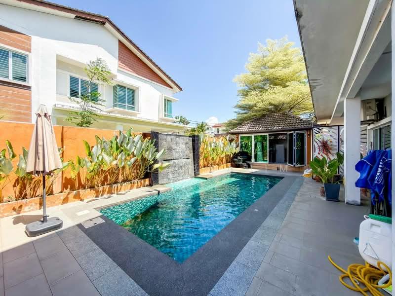 Bandar Tasik Kesuma - 3