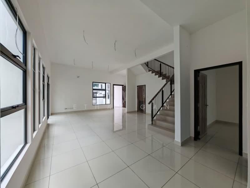 TAMAN IMPIAN EMAS (HONEYDALE RESIDENCE) - 2