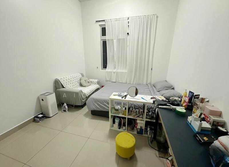 Centra Residences - 3