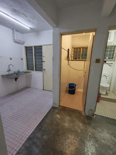 Pinggiran Batu Caves - 2