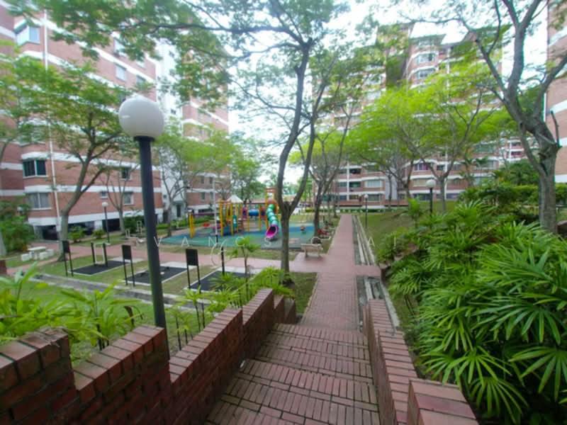 Green Acre - 5