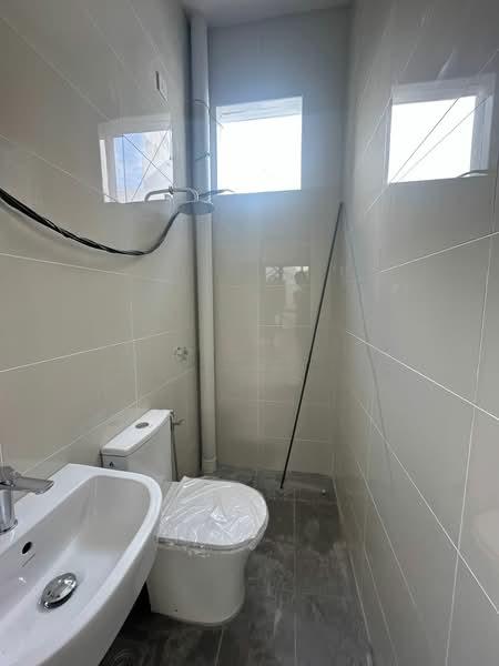 3 STOREY BUNGALOW COMMERCIAL BUILDING BUKIT JAMBUL RENT BAYAN LEPAS - 2