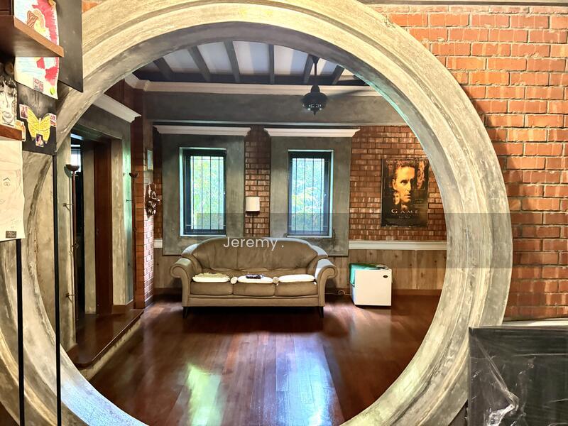 Brick Balinese-inspired 3-storey Freehold Bungalow - 5