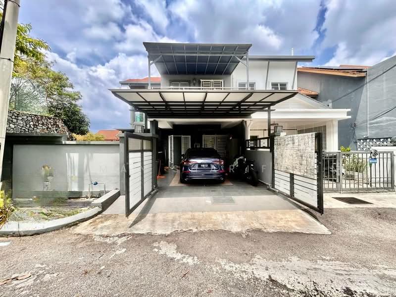 CORNER LOT FULLY RENOVATED 2.5 Storey Terrace D Puncak Taman Ukay Perdana Ampang - 1