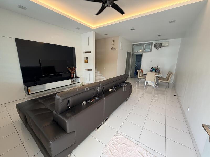 Setia Tropika Setias Tropikas - 1