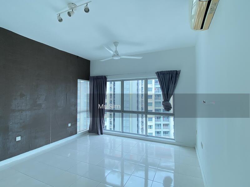 Metropolitan Square - 1