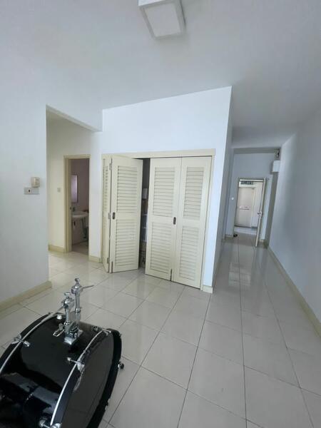 Metropolitan Square - 4