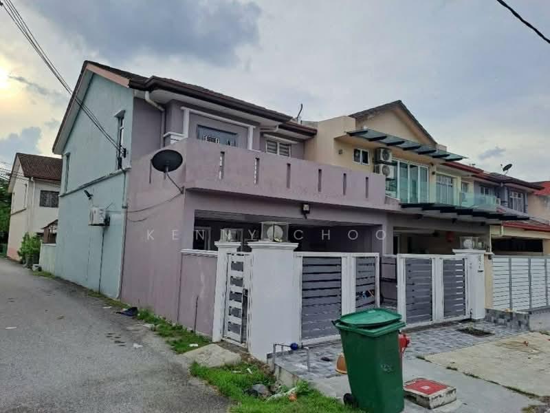 Taman Puncak Jalil - 1