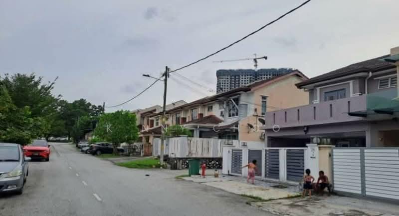 Taman Puncak Jalil - 2