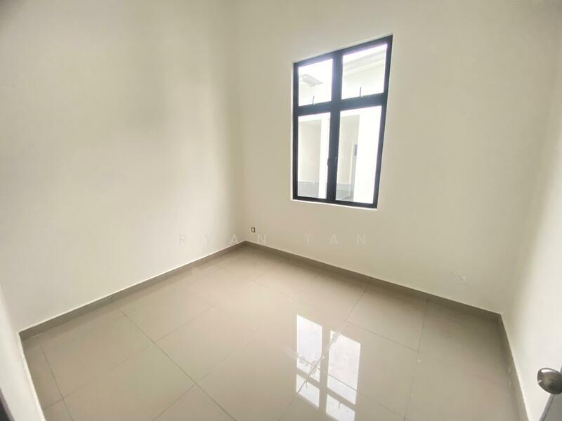 Taman Pulai Bestari - 4