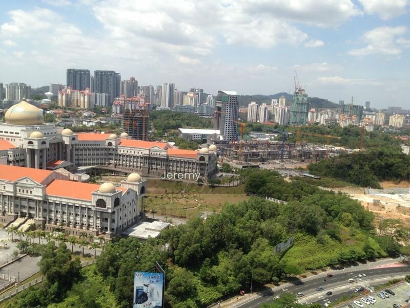 Sri Putramas III / Royal Regent - 2