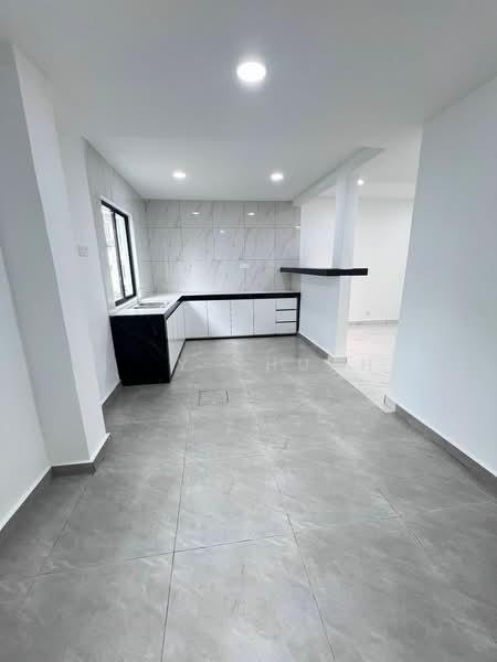 BUKIT INDAH BANDAR NUSAJAYA - 5