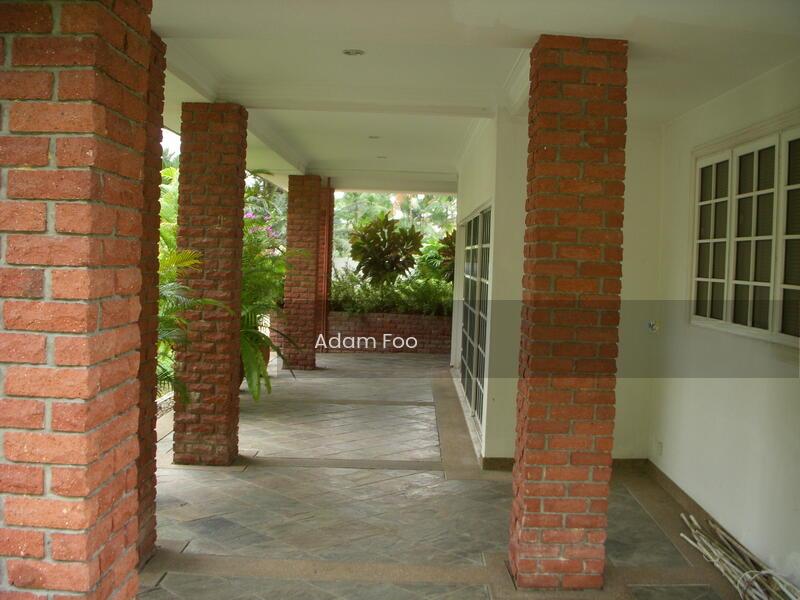 Taman Hillview - 5