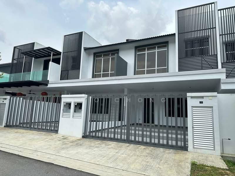 Iconia Garden Residence (Precinct A) @ Taman Impian Emas - 1