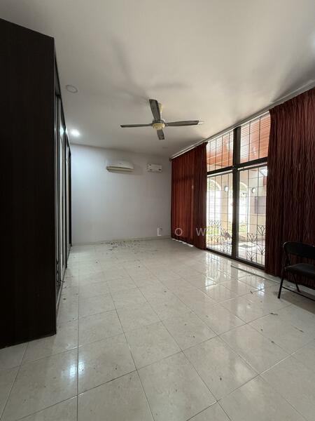 Taman Desa 2 Storey Bangalow Landed For Sale, Super Big Land, Taman Danau Desa - 4