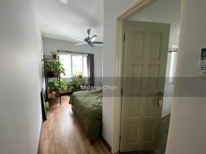 Metropolitan Square - 4