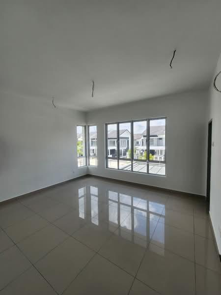 Amverton Hills @ Sungai Buloh - 3