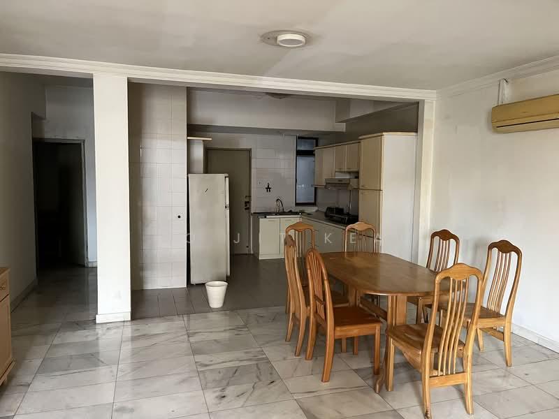 Aloha Tower Condominium - 2