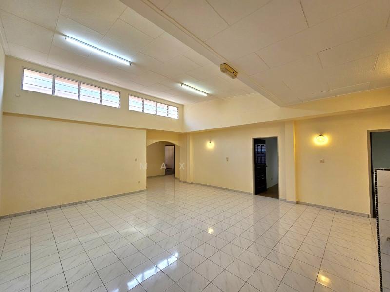 Lilitan Hargreaves - 5