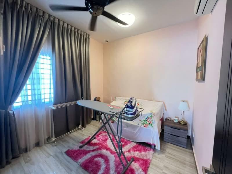 Symphony Heights (Simfoni Heights) - 5