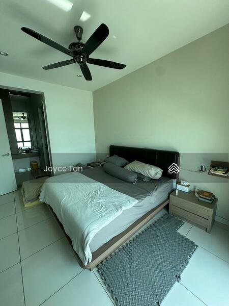 The Light Linear - 4