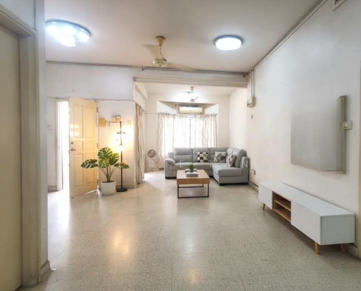 Lorong Maarof, Taman Bangsar - 1