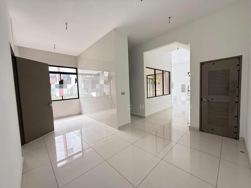 The Canal Garden South, Horizon Hills - 3