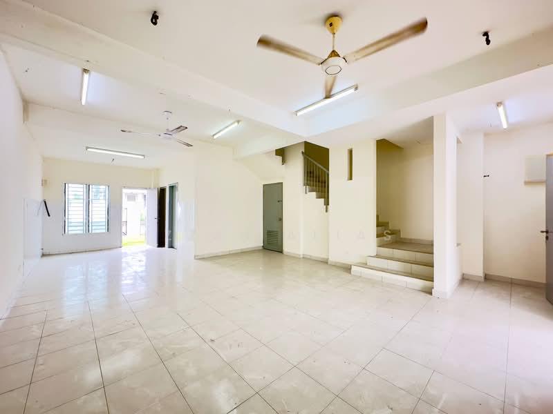 MURAH Double Storey Terrace Laman Kenanga Nilai Impian - 5