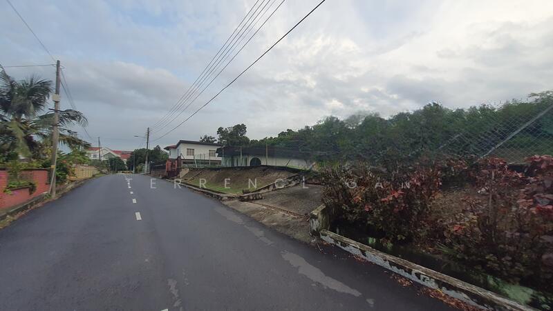 STULANG LAUT STULANG DARAT SINGLE STOREY BUNGALOW HOUSE - 3