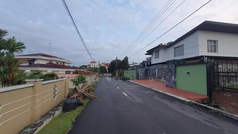 STULANG LAUT STULANG DARAT SINGLE STOREY BUNGALOW HOUSE - 2