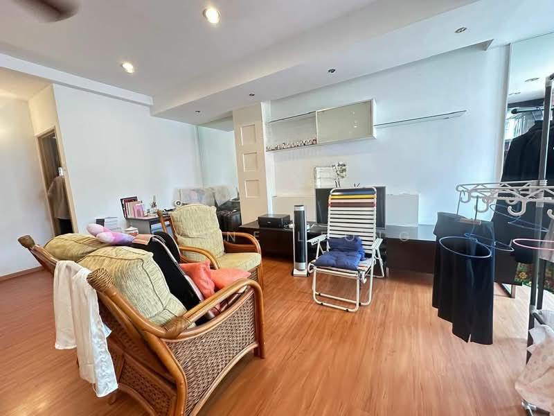 Hill View Garden - 3