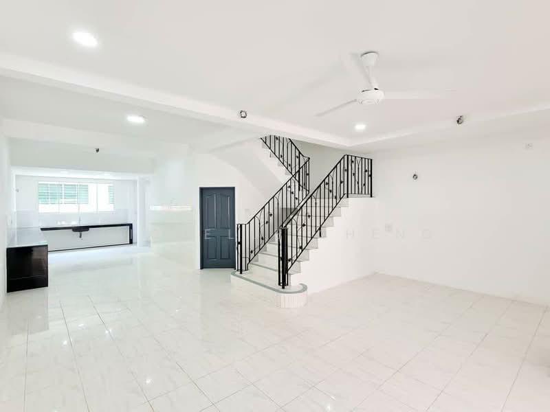 Panorama Lapangan Perdana - 2