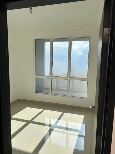 TRELLIS RESIDENCES - 4