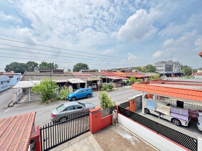 Taman Palm Grove - 2