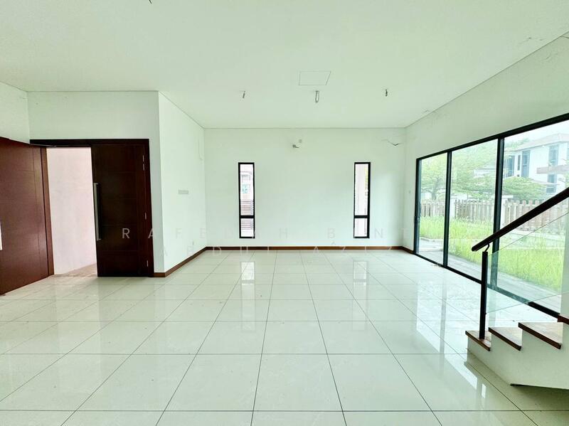 Amber Bungalow Jalan Nova U5/95 Laman Permai Subang Bestari - 5