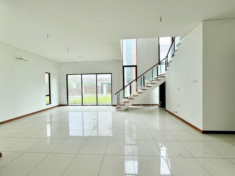 Amber Bungalow Jalan Nova U5/95 Laman Permai Subang Bestari - 2