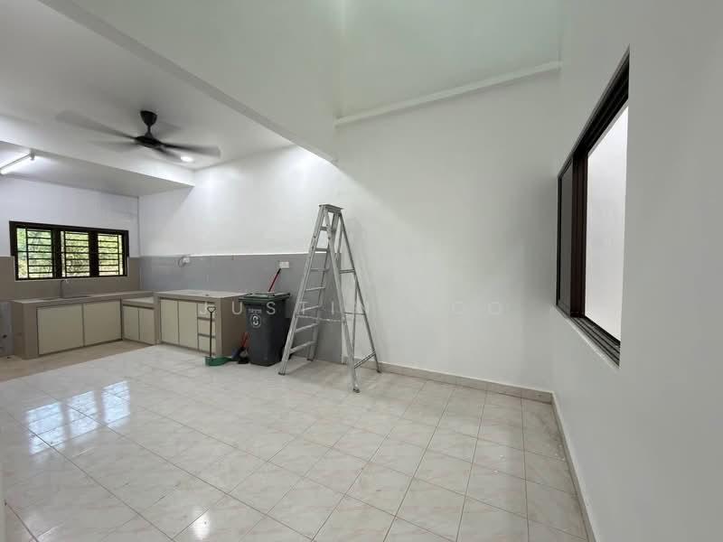 Jalan Anggerik Johor Jaya Single Storey - 3