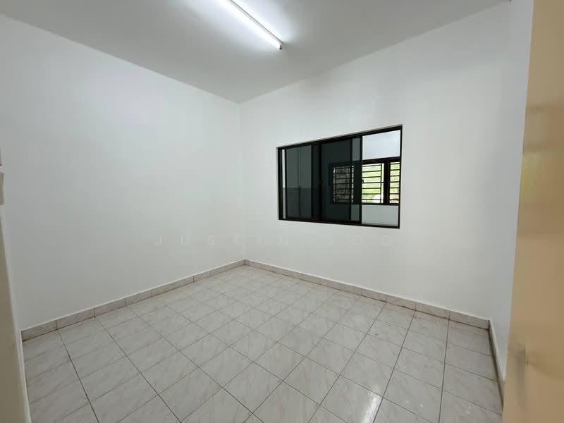 Jalan Anggerik Johor Jaya Single Storey - 5